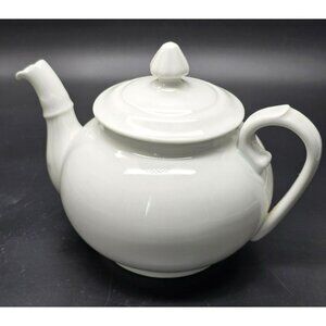 White Ceramic Teapot With Lid & Curved Handle Pillivuyt France DH1352